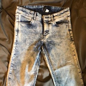 Acid Wash Skinny Jeans